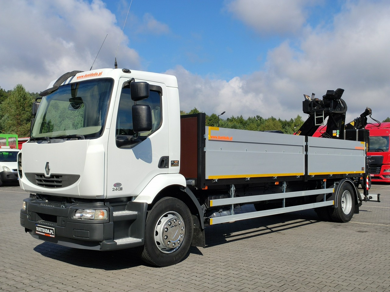 Renault Midlum 180.240DXI + HDS HYVA HB170E2 Udzwig 3.6Tony - Kamion s otvorenim sandukom, Kamion s kranom: slika Renault Midlum 180.240DXI + HDS HYVA HB170E2 Udzwig 3.6Tony - Kamion s otvorenim sandukom, Kamion s kranom Renault Midlum 180.240DXI + HDS HYVA HB170E2 Udzwig 3.6Tony - Kamion s otvorenim sandukom, Kamion s kranom: slika Renault Midlum 180.240DXI + HDS HYVA HB170E2 Udzwig 3.6Tony - Kamion s otvorenim sandukom, Kamion s kranom