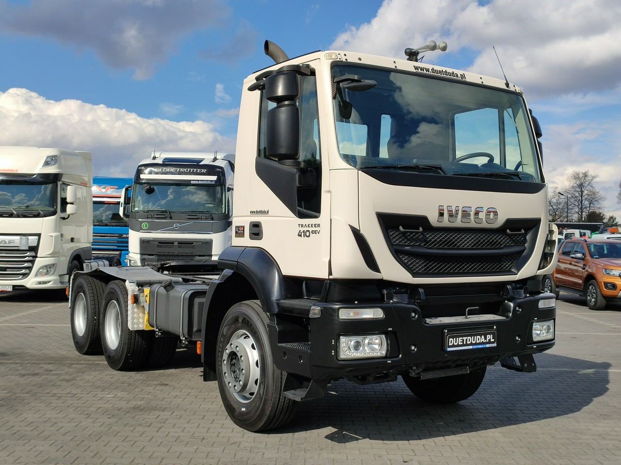 Iveco Trakerr 26.410 6x4 Manual Mały Przebieg tylko-46000km - Tegljač: slika Iveco Trakerr 26.410 6x4 Manual Mały Przebieg tylko-46000km - Tegljač Iveco Trakerr 26.410 6x4 Manual Mały Przebieg tylko-46000km - Tegljač: slika Iveco Trakerr 26.410 6x4 Manual Mały Przebieg tylko-46000km - Tegljač