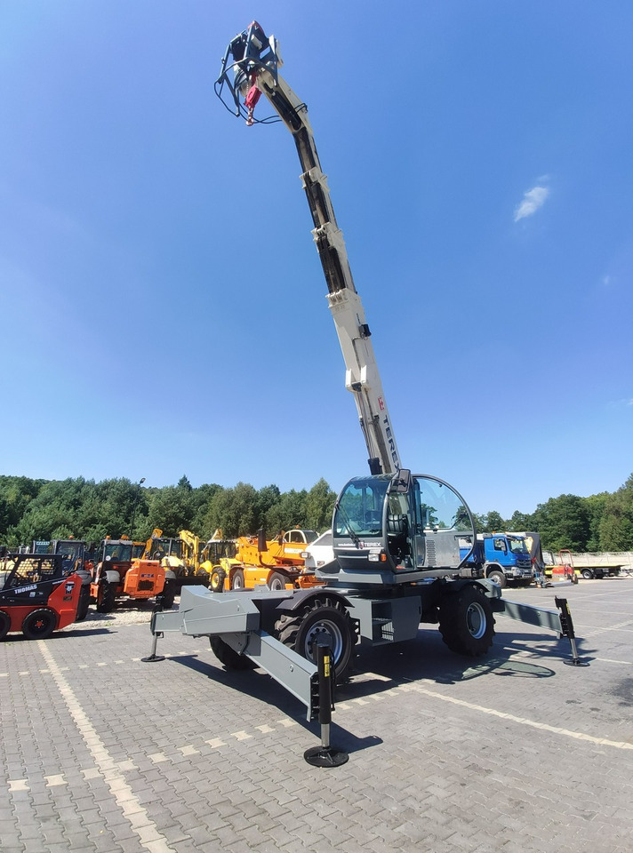 Terex Lift GTH 5022 ROTO Obrotowa Ładowarka Teleskopowa - Teleskopski rukovatelj: slika Terex Lift GTH 5022 ROTO Obrotowa Ładowarka Teleskopowa - Teleskopski rukovatelj Terex Lift GTH 5022 ROTO Obrotowa Ładowarka Teleskopowa - Teleskopski rukovatelj: slika Terex Lift GTH 5022 ROTO Obrotowa Ładowarka Teleskopowa - Teleskopski rukovatelj
