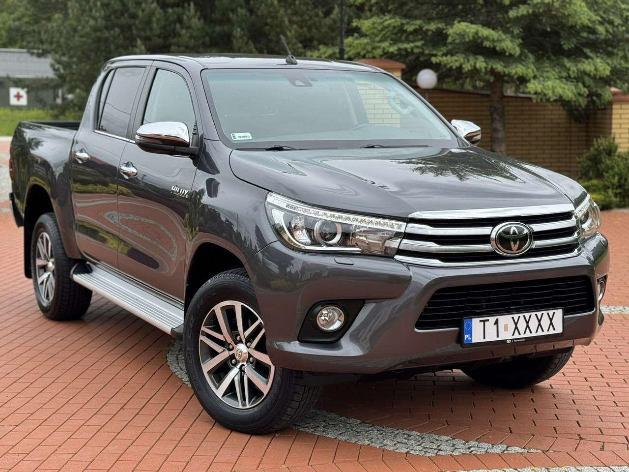 Toyota Hilux - Pick-up: slika Toyota Hilux - Pick-up Toyota Hilux - Pick-up: slika Toyota Hilux - Pick-up