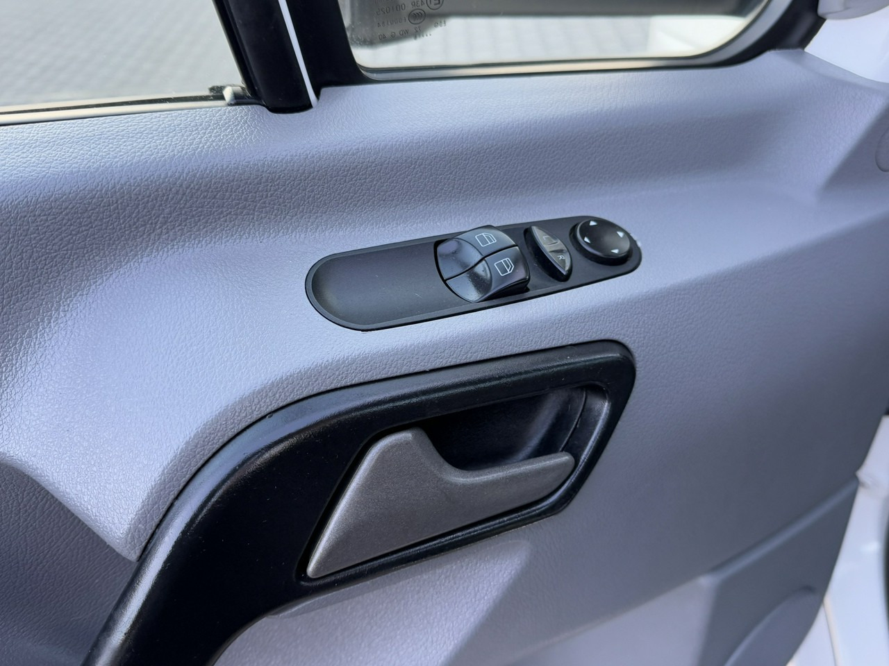 Mali kamion kiper Volkswagen Crafter: slika Mali kamion kiper Volkswagen Crafter