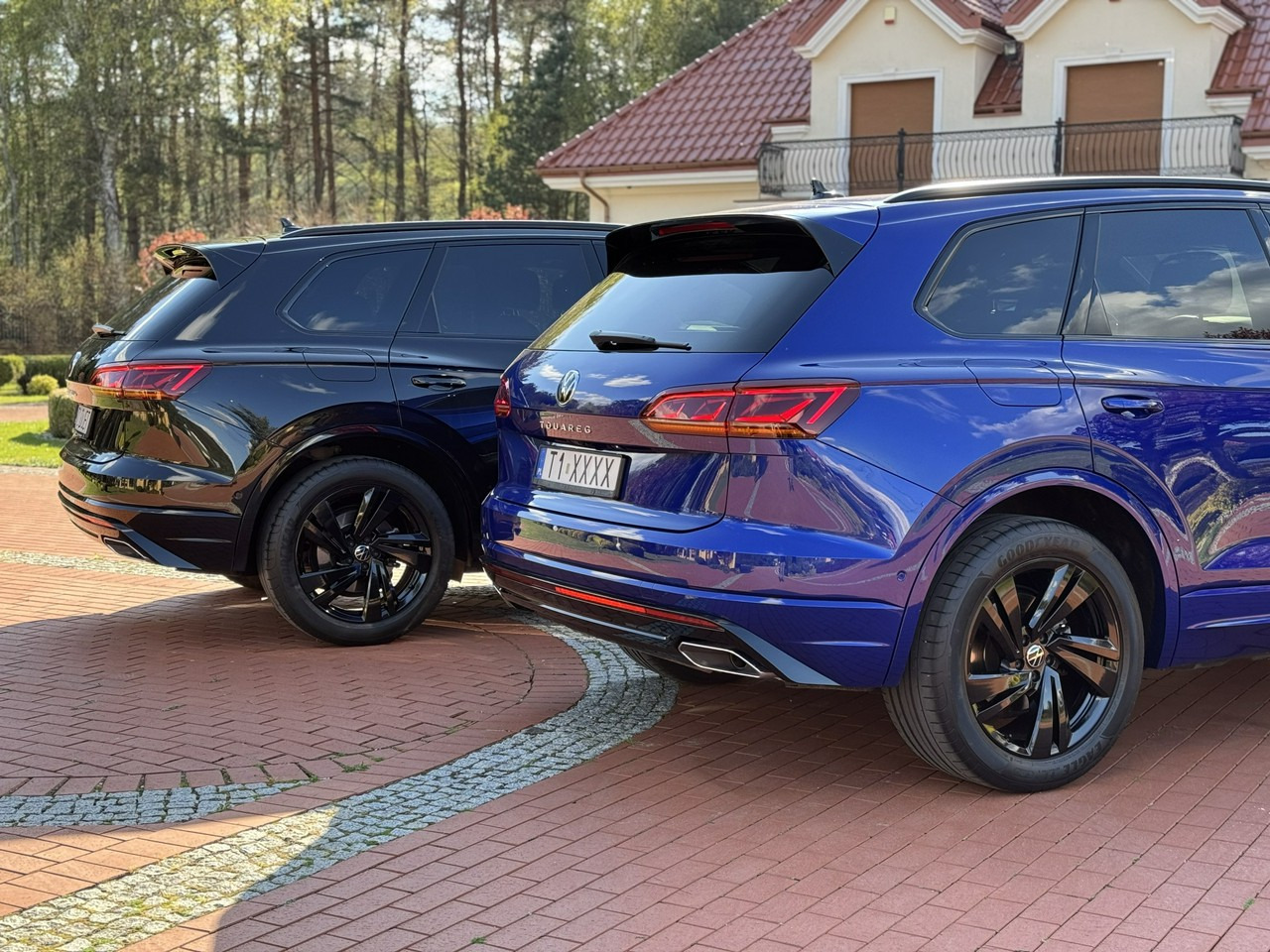 Volkswagen Touareg - SUV: slika Volkswagen Touareg - SUV Volkswagen Touareg - SUV: slika Volkswagen Touareg - SUV