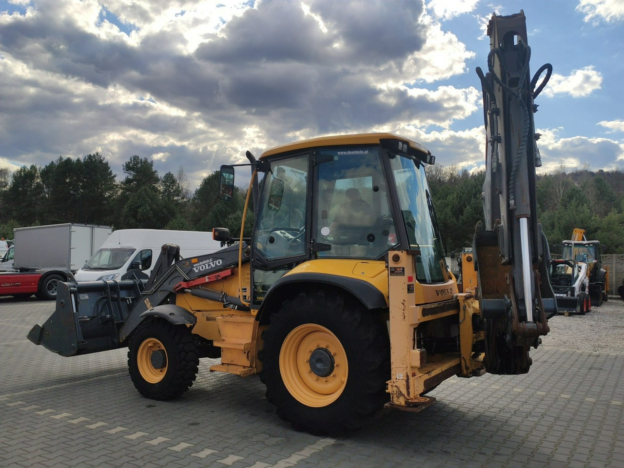 Volvo BL61B Oryginalna Bez Luzów i Wycieków Zadbana Sprawna Super Stan - Rovokopač-utovarivač: slika Volvo BL61B Oryginalna Bez Luzów i Wycieków Zadbana Sprawna Super Stan - Rovokopač-utovarivač Volvo BL61B Oryginalna Bez Luzów i Wycieków Zadbana Sprawna Super Stan - Rovokopač-utovarivač: slika Volvo BL61B Oryginalna Bez Luzów i Wycieków Zadbana Sprawna Super Stan - Rovokopač-utovarivač