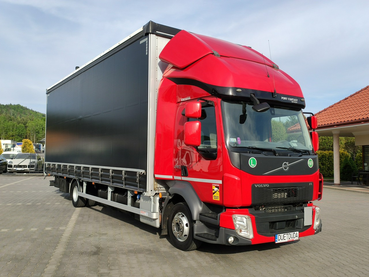 Volvo FL12.240 E6 Firana Tył Drzwi Dach Zsuwany Bogato Wyposażony !!! - Kamion s ceradom: slika Volvo FL12.240 E6 Firana Tył Drzwi Dach Zsuwany Bogato Wyposażony !!! - Kamion s ceradom Volvo FL12.240 E6 Firana Tył Drzwi Dach Zsuwany Bogato Wyposażony !!! - Kamion s ceradom: slika Volvo FL12.240 E6 Firana Tył Drzwi Dach Zsuwany Bogato Wyposażony !!! - Kamion s ceradom