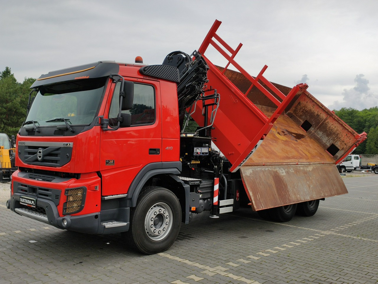 Volvo FMX 410 6x4 13L HDS Radiowy Hydroburta - Kiper, Kamion s kranom: slika Volvo FMX 410 6x4 13L HDS Radiowy Hydroburta - Kiper, Kamion s kranom Volvo FMX 410 6x4 13L HDS Radiowy Hydroburta - Kiper, Kamion s kranom: slika Volvo FMX 410 6x4 13L HDS Radiowy Hydroburta - Kiper, Kamion s kranom