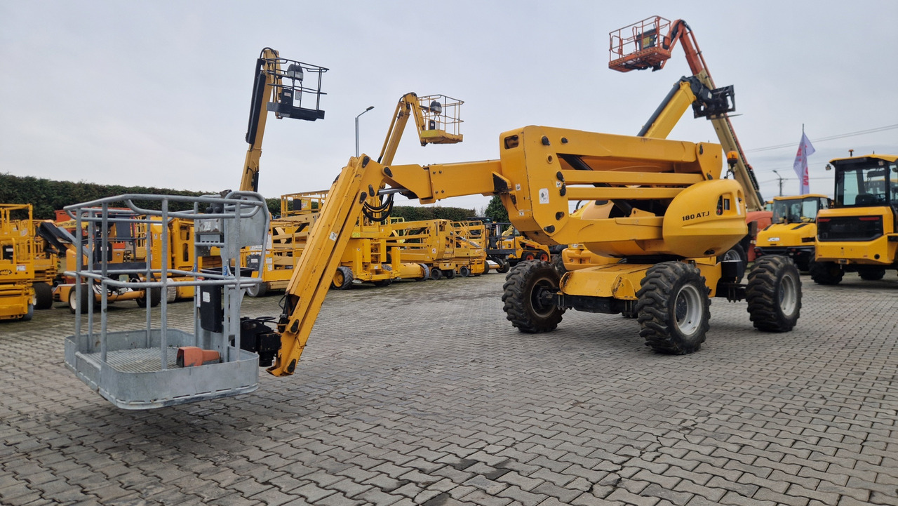 MANITOU 180 ATJ E3 - Zglobni krak: slika MANITOU 180 ATJ E3 - Zglobni krak MANITOU 180 ATJ E3 - Zglobni krak: slika MANITOU 180 ATJ E3 - Zglobni krak