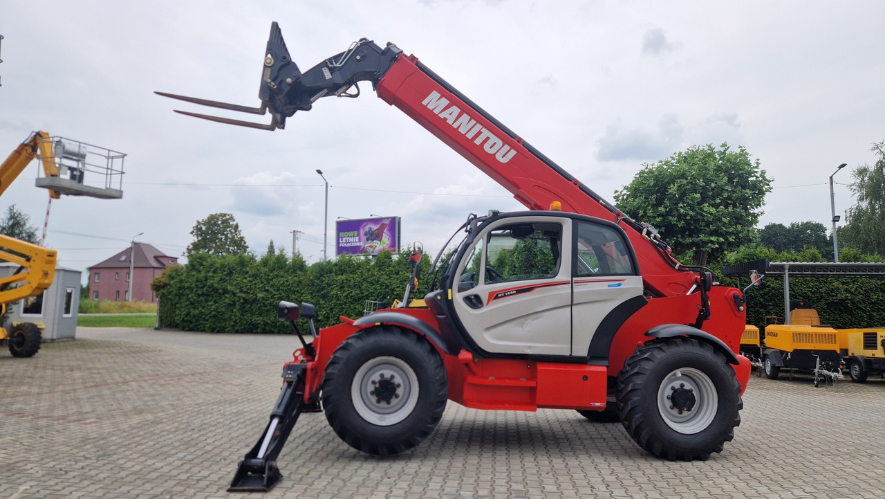 MANITOU MT1440 EASY - Teleskopski utovarivač na kotačima: slika MANITOU MT1440 EASY - Teleskopski utovarivač na kotačima MANITOU MT1440 EASY - Teleskopski utovarivač na kotačima: slika MANITOU MT1440 EASY - Teleskopski utovarivač na kotačima