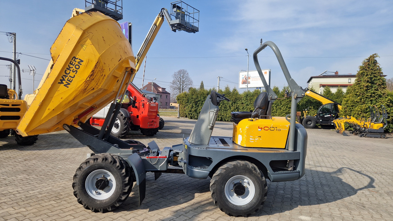 WACKER NEUSON 4001S D04-02 - Mini istovarivač: slika WACKER NEUSON 4001S D04-02 - Mini istovarivač WACKER NEUSON 4001S D04-02 - Mini istovarivač: slika WACKER NEUSON 4001S D04-02 - Mini istovarivač
