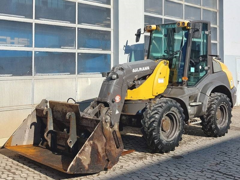 Ahlmann AS 900 - Mini utovarivač: slika Ahlmann AS 900 - Mini utovarivač Ahlmann AS 900 - Mini utovarivač: slika Ahlmann AS 900 - Mini utovarivač