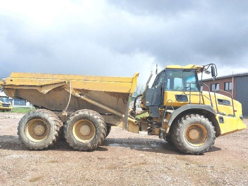 Bell B 20 E - Zglobni istovarivač: slika Bell B 20 E - Zglobni istovarivač Bell B 20 E - Zglobni istovarivač: slika Bell B 20 E - Zglobni istovarivač