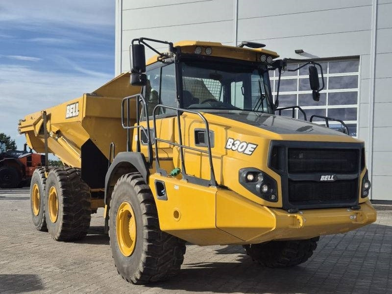 Bell B 30 E - Zglobni istovarivač: slika Bell B 30 E - Zglobni istovarivač Bell B 30 E - Zglobni istovarivač: slika Bell B 30 E - Zglobni istovarivač