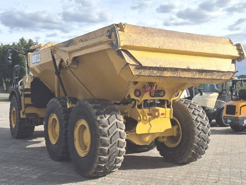 Bell B 30 E - Zglobni istovarivač: slika Bell B 30 E - Zglobni istovarivač Bell B 30 E - Zglobni istovarivač: slika Bell B 30 E - Zglobni istovarivač