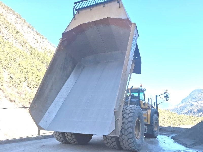 Bell B 60 E - Zglobni istovarivač: slika Bell B 60 E - Zglobni istovarivač Bell B 60 E - Zglobni istovarivač: slika Bell B 60 E - Zglobni istovarivač