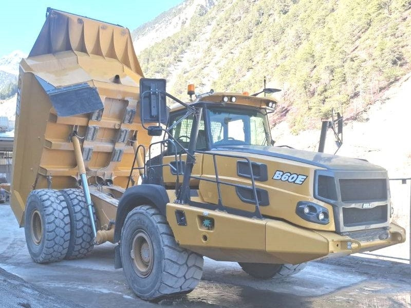 Bell B 60 E - Zglobni istovarivač: slika Bell B 60 E - Zglobni istovarivač Bell B 60 E - Zglobni istovarivač: slika Bell B 60 E - Zglobni istovarivač