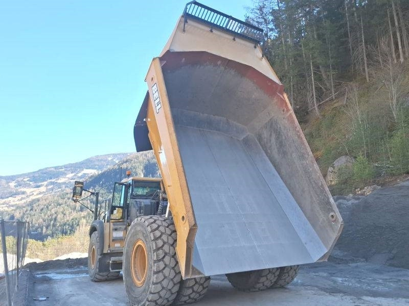 Bell B 60 E - Zglobni istovarivač: slika Bell B 60 E - Zglobni istovarivač Bell B 60 E - Zglobni istovarivač: slika Bell B 60 E - Zglobni istovarivač