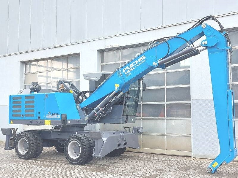 Fuchs MHL 320 F - Stroj za rukovanje otpadom: slika Fuchs MHL 320 F - Stroj za rukovanje otpadom Fuchs MHL 320 F - Stroj za rukovanje otpadom: slika Fuchs MHL 320 F - Stroj za rukovanje otpadom