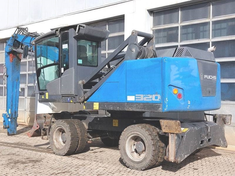 Fuchs MHL 320 F - Stroj za rukovanje otpadom: slika Fuchs MHL 320 F - Stroj za rukovanje otpadom Fuchs MHL 320 F - Stroj za rukovanje otpadom: slika Fuchs MHL 320 F - Stroj za rukovanje otpadom