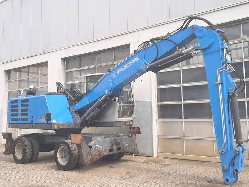 Fuchs MHL 320 F - Stroj za rukovanje otpadom: slika Fuchs MHL 320 F - Stroj za rukovanje otpadom Fuchs MHL 320 F - Stroj za rukovanje otpadom: slika Fuchs MHL 320 F - Stroj za rukovanje otpadom