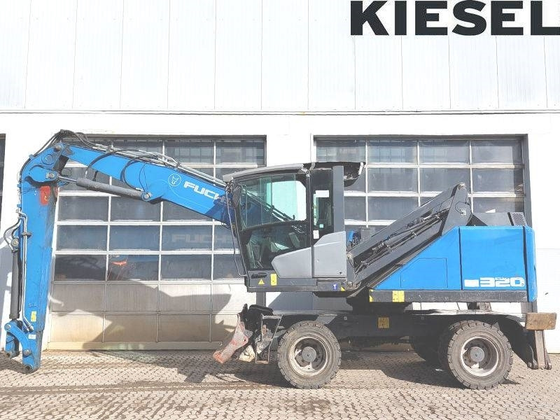 Fuchs MHL 320 F - Stroj za rukovanje otpadom: slika Fuchs MHL 320 F - Stroj za rukovanje otpadom Fuchs MHL 320 F - Stroj za rukovanje otpadom: slika Fuchs MHL 320 F - Stroj za rukovanje otpadom