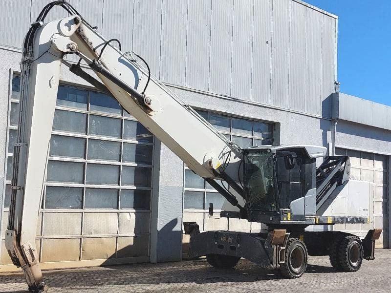 Fuchs MHL 340 F - Stroj za rukovanje otpadom: slika Fuchs MHL 340 F - Stroj za rukovanje otpadom Fuchs MHL 340 F - Stroj za rukovanje otpadom: slika Fuchs MHL 340 F - Stroj za rukovanje otpadom