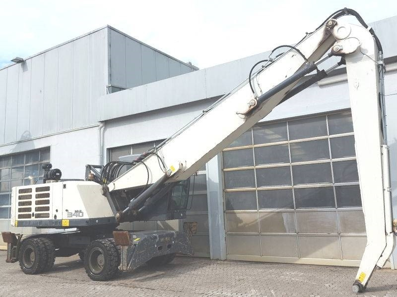 Fuchs MHL 340 F - Stroj za rukovanje otpadom: slika Fuchs MHL 340 F - Stroj za rukovanje otpadom Fuchs MHL 340 F - Stroj za rukovanje otpadom: slika Fuchs MHL 340 F - Stroj za rukovanje otpadom