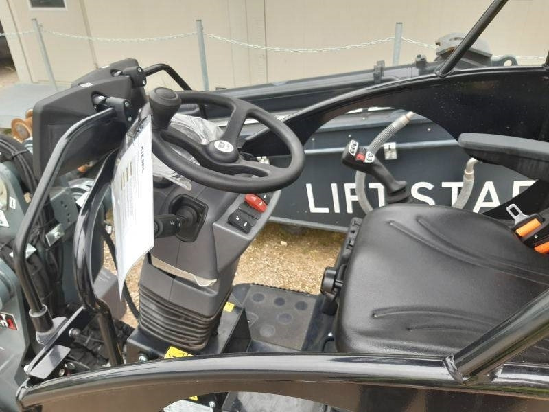 Giant G 2200 E X-Tra Elektro - Mini utovarivač: slika Giant G 2200 E X-Tra Elektro - Mini utovarivač Giant G 2200 E X-Tra Elektro - Mini utovarivač: slika Giant G 2200 E X-Tra Elektro - Mini utovarivač