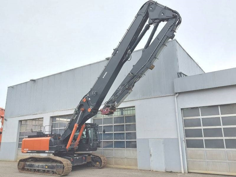 Hitachi KTEG KMC 380 S-6 - Bager za rušenje: slika Hitachi KTEG KMC 380 S-6 - Bager za rušenje Hitachi KTEG KMC 380 S-6 - Bager za rušenje: slika Hitachi KTEG KMC 380 S-6 - Bager za rušenje