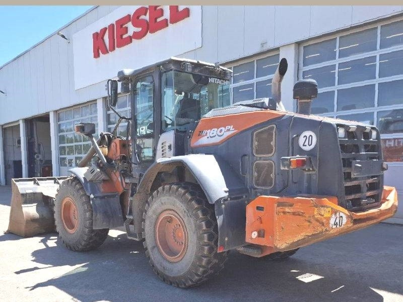 Hitachi ZW 180-6 PL High Lift - Utovarivač na kotačima: slika Hitachi ZW 180-6 PL High Lift - Utovarivač na kotačima Hitachi ZW 180-6 PL High Lift - Utovarivač na kotačima: slika Hitachi ZW 180-6 PL High Lift - Utovarivač na kotačima