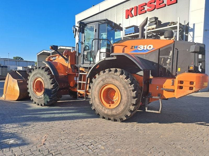 Hitachi ZW 310-6 - Utovarivač na kotačima: slika Hitachi ZW 310-6 - Utovarivač na kotačima Hitachi ZW 310-6 - Utovarivač na kotačima: slika Hitachi ZW 310-6 - Utovarivač na kotačima