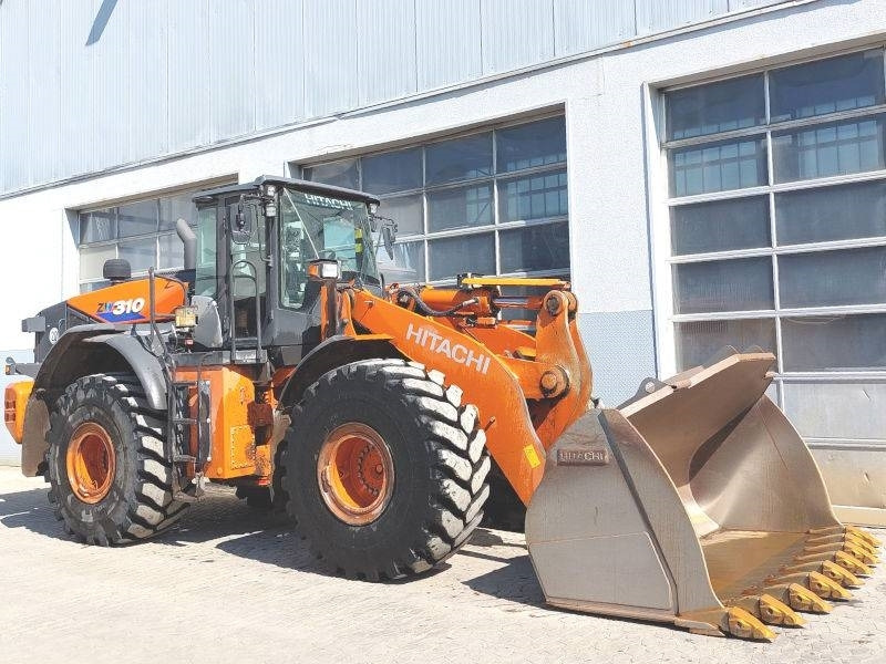 Hitachi ZW 310-6 - Utovarivač na kotačima: slika Hitachi ZW 310-6 - Utovarivač na kotačima Hitachi ZW 310-6 - Utovarivač na kotačima: slika Hitachi ZW 310-6 - Utovarivač na kotačima