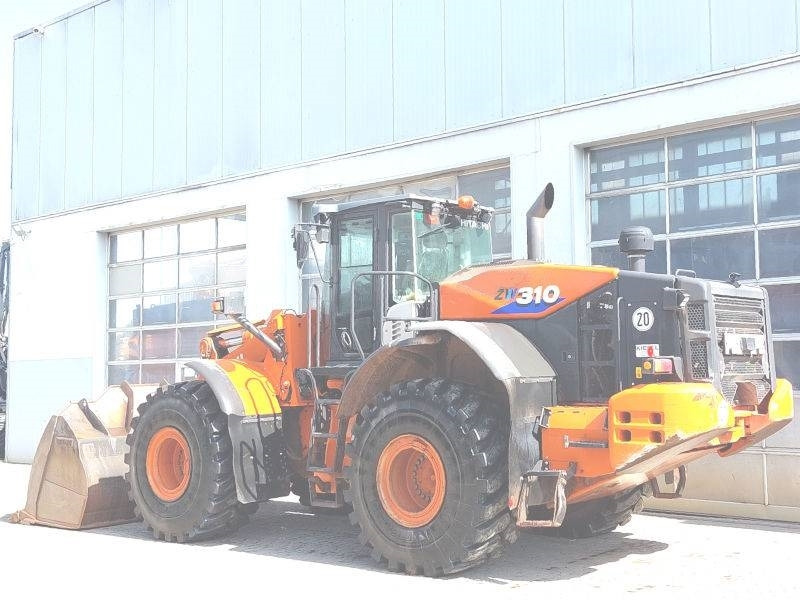 Hitachi ZW 310-6 - Utovarivač na kotačima: slika Hitachi ZW 310-6 - Utovarivač na kotačima Hitachi ZW 310-6 - Utovarivač na kotačima: slika Hitachi ZW 310-6 - Utovarivač na kotačima