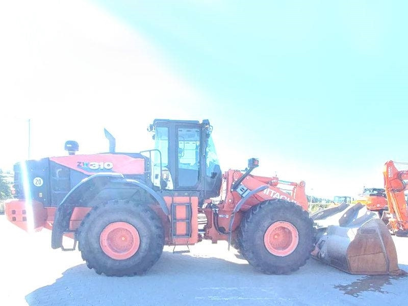 Hitachi ZW 310-6 - Utovarivač na kotačima: slika Hitachi ZW 310-6 - Utovarivač na kotačima Hitachi ZW 310-6 - Utovarivač na kotačima: slika Hitachi ZW 310-6 - Utovarivač na kotačima