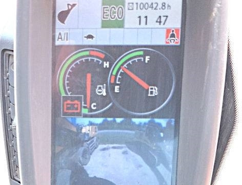 Bager gusjeničar Hitachi ZX 225 US LC-5: slika Bager gusjeničar Hitachi ZX 225 US LC-5