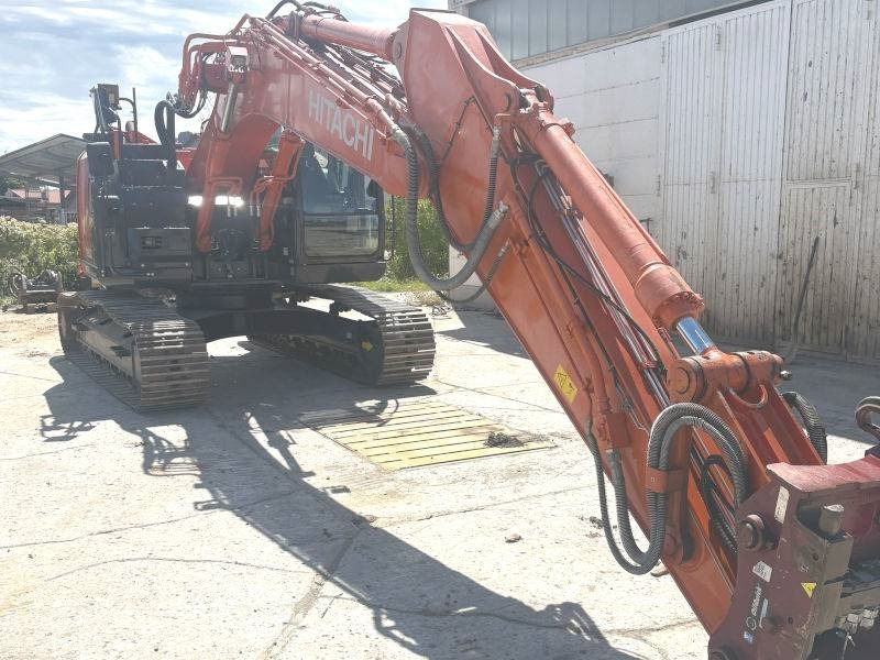 Hitachi ZX 225 US LC-6 Movax MSC Pro+ - Bager gusjeničar: slika Hitachi ZX 225 US LC-6 Movax MSC Pro+ - Bager gusjeničar Hitachi ZX 225 US LC-6 Movax MSC Pro+ - Bager gusjeničar: slika Hitachi ZX 225 US LC-6 Movax MSC Pro+ - Bager gusjeničar