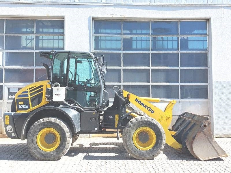 Komatsu WA 100 M-7 - Mini utovarivač: slika Komatsu WA 100 M-7 - Mini utovarivač Komatsu WA 100 M-7 - Mini utovarivač: slika Komatsu WA 100 M-7 - Mini utovarivač