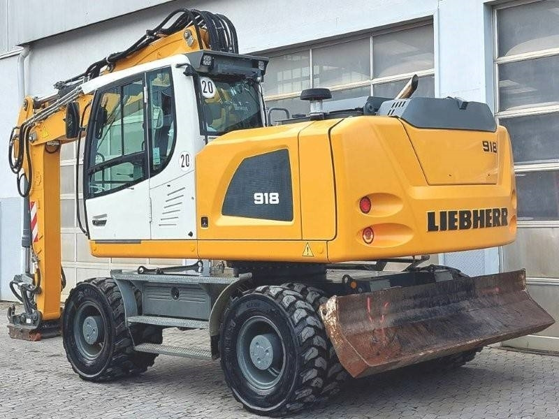 Liebherr A 918 - Bager na kotačima: slika Liebherr A 918 - Bager na kotačima Liebherr A 918 - Bager na kotačima: slika Liebherr A 918 - Bager na kotačima