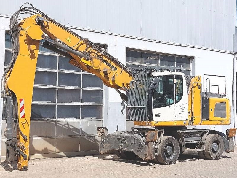 Liebherr LH 24 - Stroj za rukovanje otpadom: slika Liebherr LH 24 - Stroj za rukovanje otpadom Liebherr LH 24 - Stroj za rukovanje otpadom: slika Liebherr LH 24 - Stroj za rukovanje otpadom
