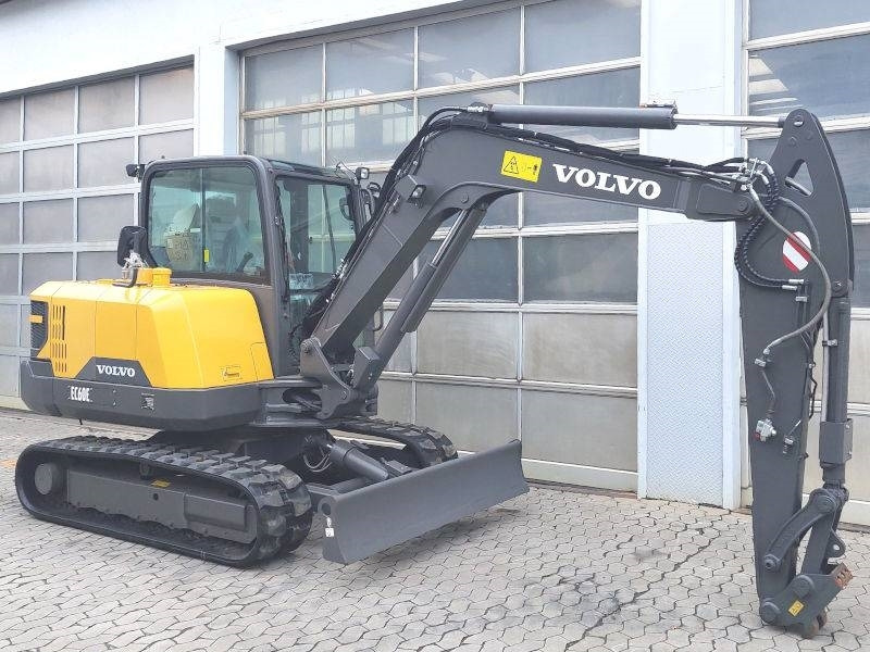Volvo EC 60 E - Mini bager: slika Volvo EC 60 E - Mini bager Volvo EC 60 E - Mini bager: slika Volvo EC 60 E - Mini bager
