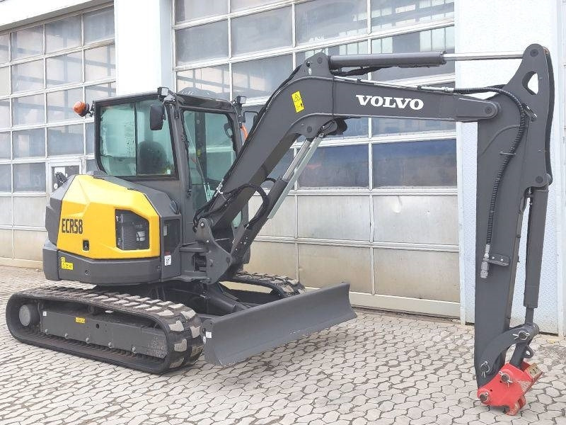 Volvo ECR 58 F - Mini bager: slika Volvo ECR 58 F - Mini bager Volvo ECR 58 F - Mini bager: slika Volvo ECR 58 F - Mini bager