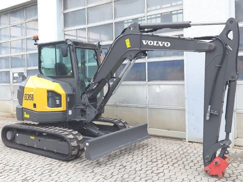 Volvo ECR 58 F - Mini bager: slika Volvo ECR 58 F - Mini bager Volvo ECR 58 F - Mini bager: slika Volvo ECR 58 F - Mini bager