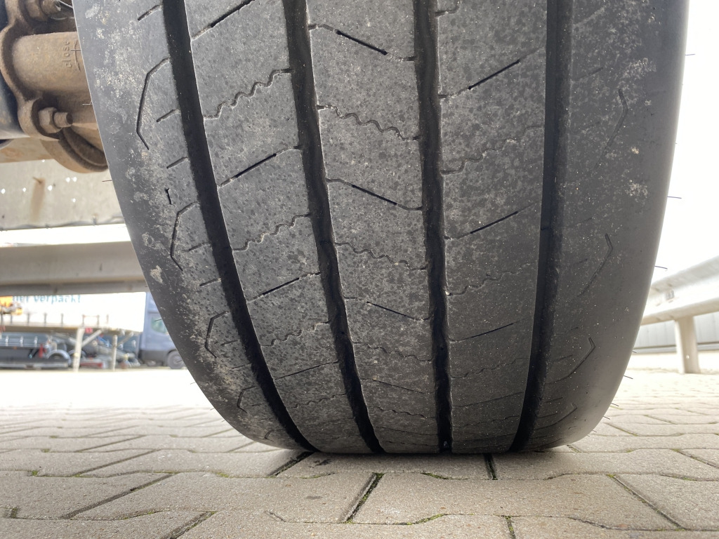 Abroll/ Samopodizač prikolica Hüffermann HN-AV 001: slika Abroll/ Samopodizač prikolica Hüffermann HN-AV 001 Abroll/ Samopodizač prikolica Hüffermann HN-AV 001: slika Abroll/ Samopodizač prikolica Hüffermann HN-AV 001