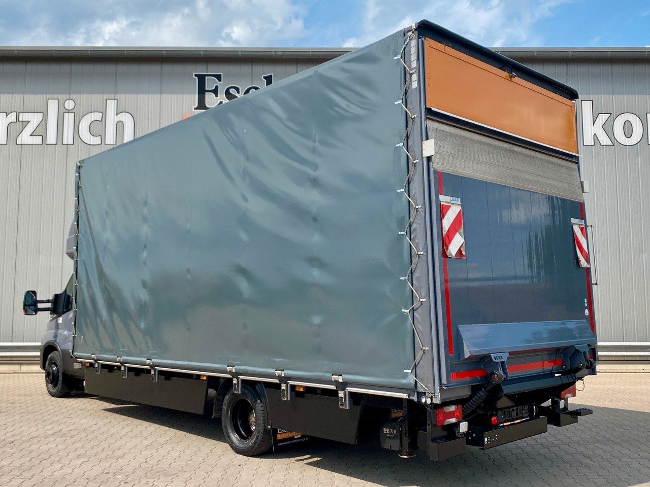 Iveco Daily Hi-Matic 70 C 21 Topsleeper | LBW 1,00to. - Dostavno vozilo s ceradom: slika Iveco Daily Hi-Matic 70 C 21 Topsleeper | LBW 1,00to. - Dostavno vozilo s ceradom Iveco Daily Hi-Matic 70 C 21 Topsleeper | LBW 1,00to. - Dostavno vozilo s ceradom: slika Iveco Daily Hi-Matic 70 C 21 Topsleeper | LBW 1,00to. - Dostavno vozilo s ceradom
