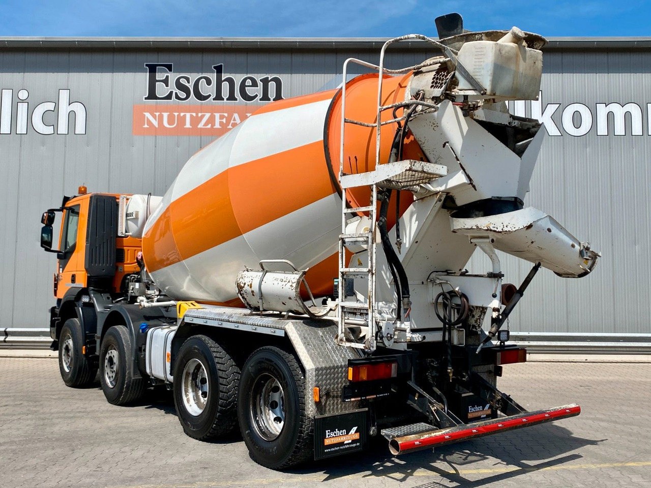 Iveco Trakker AD 340 TB 400/8x4 | 9m³ Liebherr*Navi*AC - Automješalica: slika Iveco Trakker AD 340 TB 400/8x4 | 9m³ Liebherr*Navi*AC - Automješalica Iveco Trakker AD 340 TB 400/8x4 | 9m³ Liebherr*Navi*AC - Automješalica: slika Iveco Trakker AD 340 TB 400/8x4 | 9m³ Liebherr*Navi*AC - Automješalica