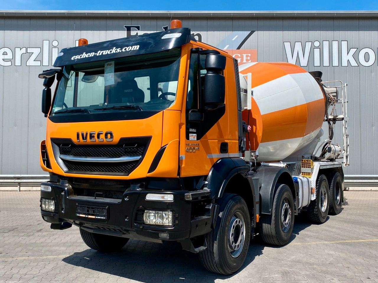 Iveco Trakker AD 340 TB 400/8x4 | 9m³ Liebherr*Navi*AC - Automješalica: slika Iveco Trakker AD 340 TB 400/8x4 | 9m³ Liebherr*Navi*AC - Automješalica Iveco Trakker AD 340 TB 400/8x4 | 9m³ Liebherr*Navi*AC - Automješalica: slika Iveco Trakker AD 340 TB 400/8x4 | 9m³ Liebherr*Navi*AC - Automješalica