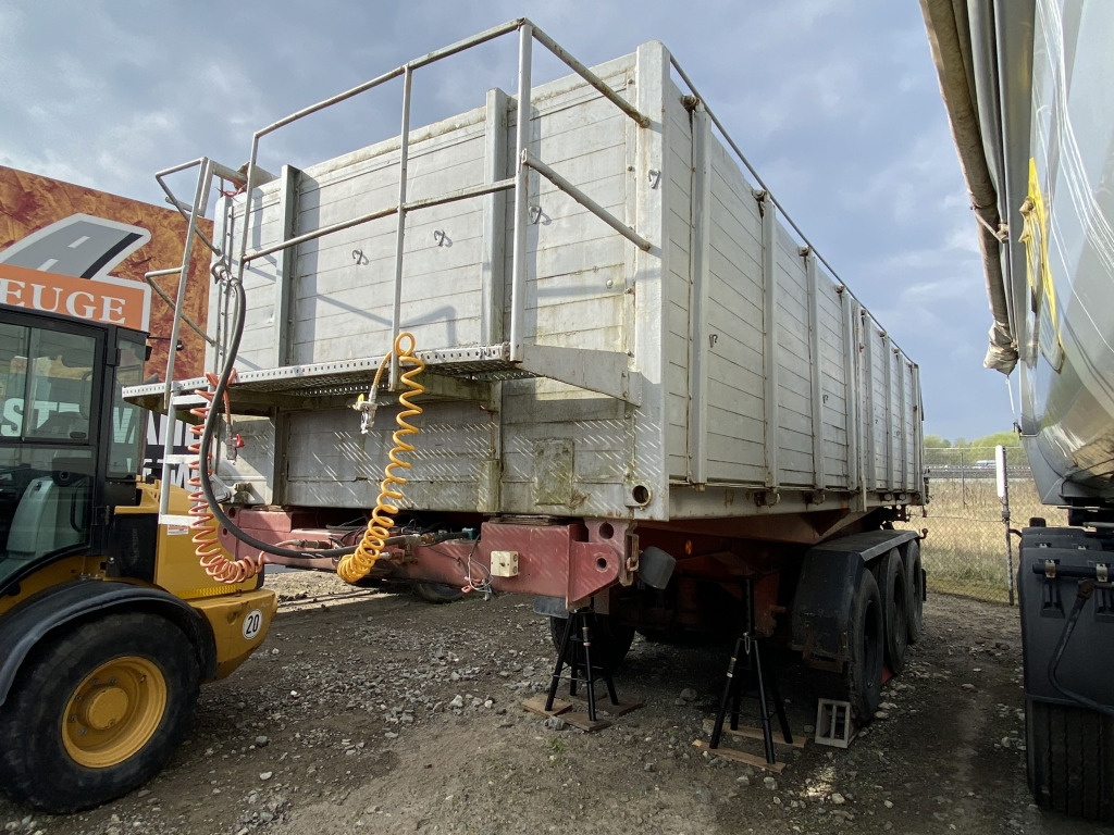 Langendorf SK 24/27 - Kiper poluprikolica: slika Langendorf SK 24/27 - Kiper poluprikolica Langendorf SK 24/27 - Kiper poluprikolica: slika Langendorf SK 24/27 - Kiper poluprikolica