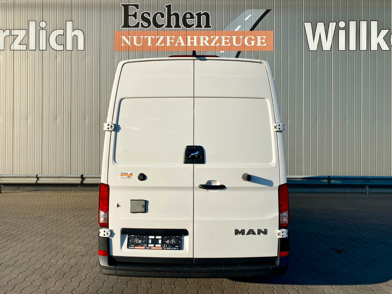 MAN TGE 3.140 | Seitentür*3x Sitze*Navi*Kamera*AC - Furgon: slika MAN TGE 3.140 | Seitentür*3x Sitze*Navi*Kamera*AC - Furgon MAN TGE 3.140 | Seitentür*3x Sitze*Navi*Kamera*AC - Furgon: slika MAN TGE 3.140 | Seitentür*3x Sitze*Navi*Kamera*AC - Furgon