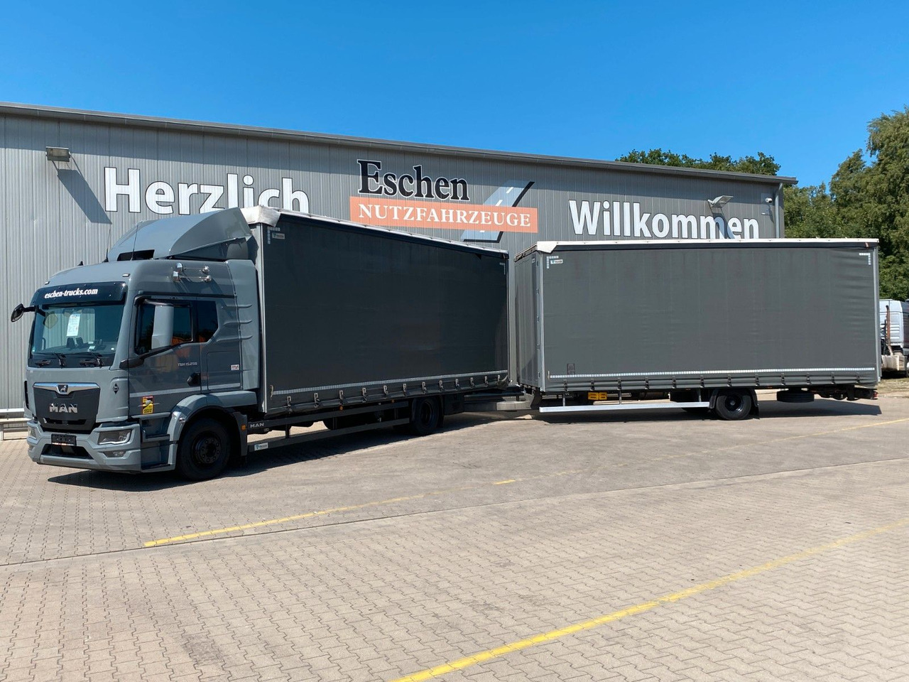 MAN TGM 15.250 + Redos Anhänger GESAMTZUG|Durchlader - Kamion s ceradom: slika MAN TGM 15.250 + Redos Anhänger GESAMTZUG|Durchlader - Kamion s ceradom MAN TGM 15.250 + Redos Anhänger GESAMTZUG|Durchlader - Kamion s ceradom: slika MAN TGM 15.250 + Redos Anhänger GESAMTZUG|Durchlader - Kamion s ceradom
