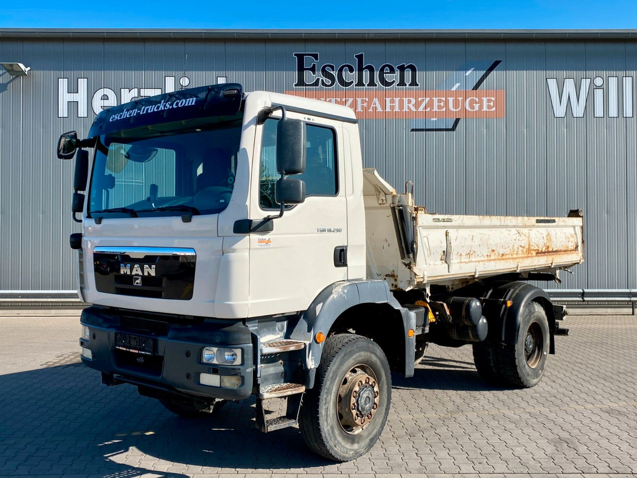 MAN TGM 18.290 4x4 | MEILLER*AHK*Oel*Blatt*1.Hand - Kiper: slika MAN TGM 18.290 4x4 | MEILLER*AHK*Oel*Blatt*1.Hand - Kiper MAN TGM 18.290 4x4 | MEILLER*AHK*Oel*Blatt*1.Hand - Kiper: slika MAN TGM 18.290 4x4 | MEILLER*AHK*Oel*Blatt*1.Hand - Kiper