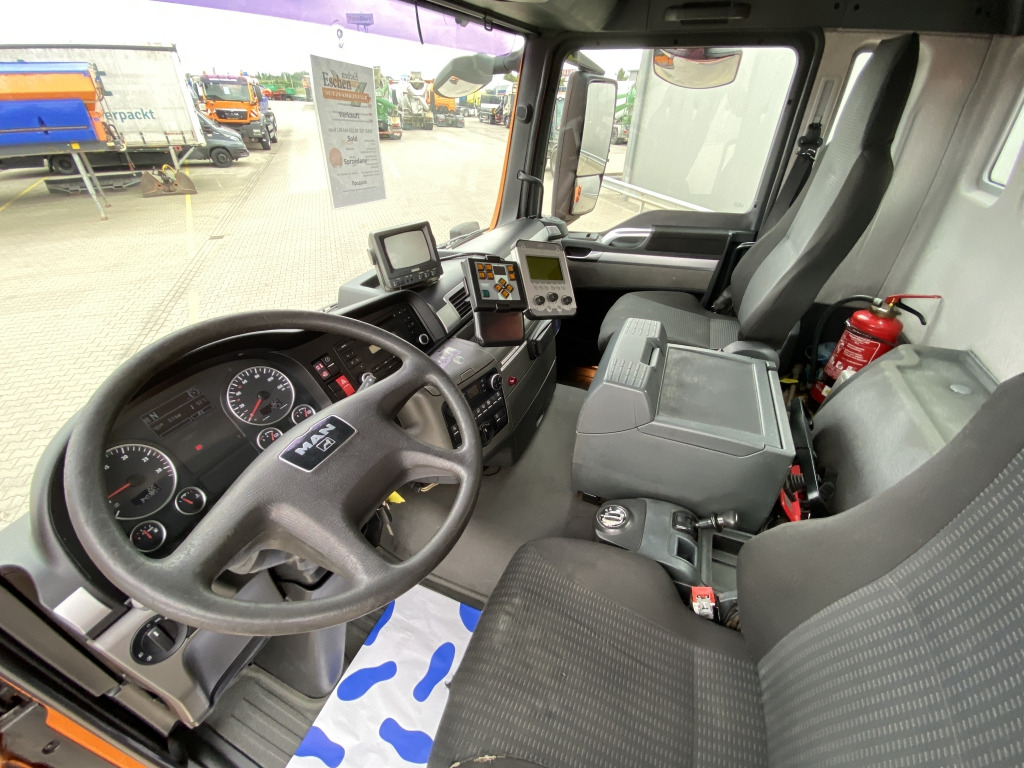 MAN TGS 18.320 4x4 BL / Kran - Kiper, Kamion s kranom: slika MAN TGS 18.320 4x4 BL / Kran - Kiper, Kamion s kranom MAN TGS 18.320 4x4 BL / Kran - Kiper, Kamion s kranom: slika MAN TGS 18.320 4x4 BL / Kran - Kiper, Kamion s kranom