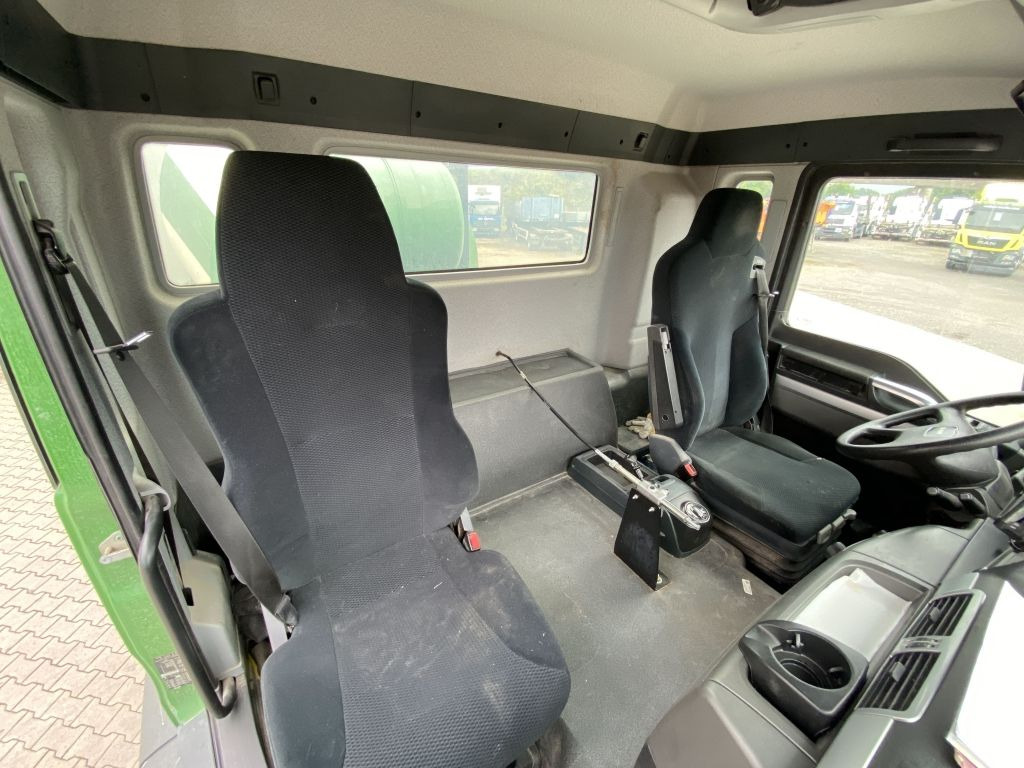 MAN TGS 32.360 8x4 BB | 9m³ Stetter*Navi*HU 06/2026 - Automješalica: slika MAN TGS 32.360 8x4 BB | 9m³ Stetter*Navi*HU 06/2026 - Automješalica MAN TGS 32.360 8x4 BB | 9m³ Stetter*Navi*HU 06/2026 - Automješalica: slika MAN TGS 32.360 8x4 BB | 9m³ Stetter*Navi*HU 06/2026 - Automješalica